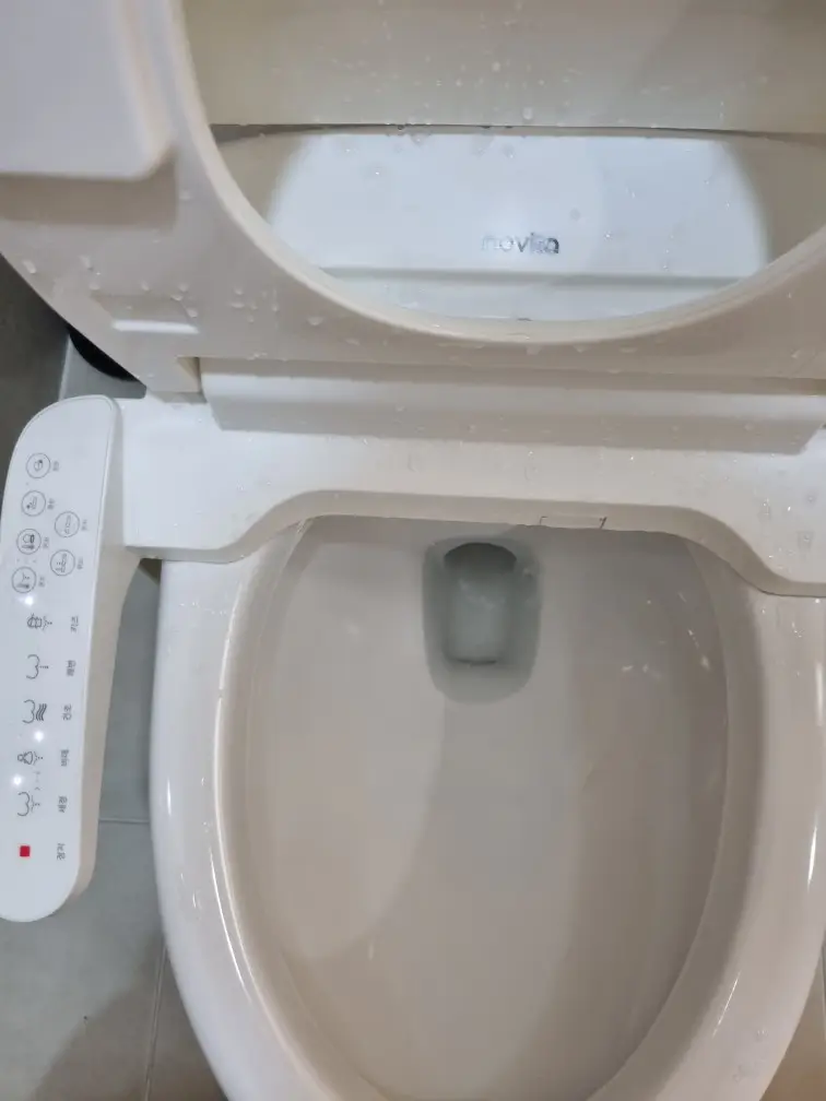 변기부품